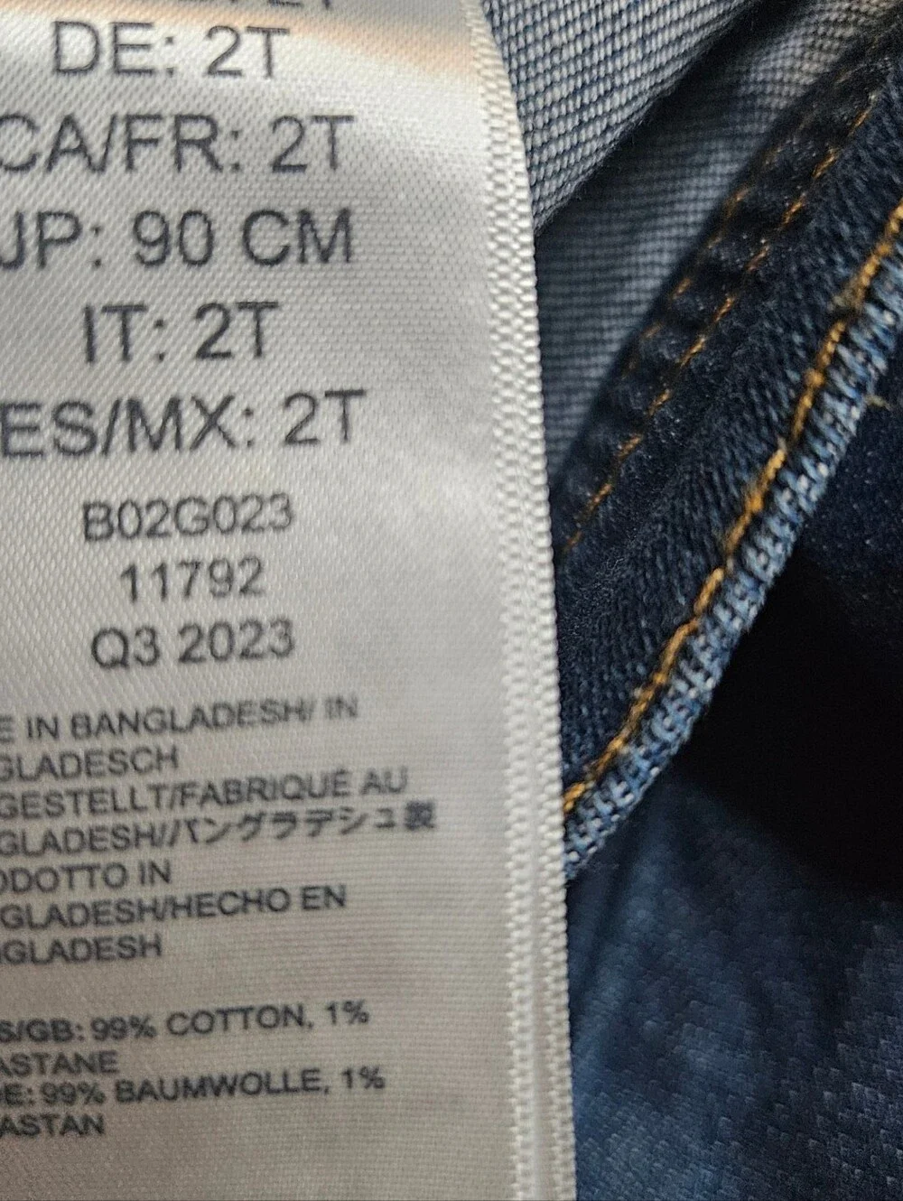 Simple Joys by Carter's 2T Blue Denim Jean Jacket